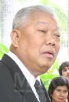 “หมัก” เป่าหูพ่อค้า “ปฏิวัติทำเศรษฐกิจล่ม”  - อุ้ม “ไชยา” อยู่ยาว