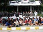 ตร.เมืองชลบุรี จู่โจมจับกุม 3 อำเภอ ได้ของกลางเพียบ