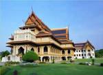 ครูดีเด่น ฟ้องผู้บังคับการโรงเรียนวชิราวุธฯ ฐานเลิกจ้างไม่เป็นธรรม
