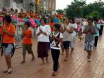 พุทธศานิกชนเมืองตักศิลากว่า 2,500 คนเวียนเทียนบูชาวิสาขบูชา