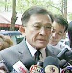 “สมพงษ์” ตัดหน้า “เหลิม” เรียก ผบ.เรือนจำถกแก้ปัญหายา-มือถือ ในคุก!