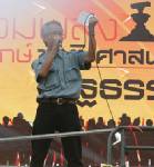 “วีระ” ปลุกสำเหนียก ตร. กร้าวฟ้องรูดฐานยืนดู ปชช.ถูกทำร้าย