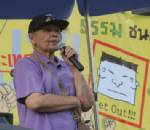 “อ.อารมณ์” ซัด ตร.สุดเวอร์ จ้องจับ “สุนัย” เพราะหมิ่นพ่อแม้ว