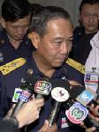 “ชลิต” ย้ำกองทัพไม่เลือกข้าง จี้ ตร.ดูแลยุทธศาสตร์ดาวกระจาย