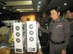 บช.ภ.1 ลุยปราบเทปผีซีดีเถื่อนห้างเซียร์รังสิต ยึดกว่าแสนแผ่น