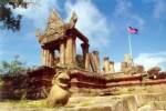 Alongkorn bets his position on Preah Vihear case