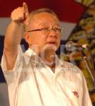“สนธิ” ปลุกเร้าคนไทยหนุนกองทัพตรึงพระวิหาร-ใครสั่งถอยเอาท้ายปืนตีปาก