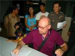 รวบเฒ่าอเมริกันหื่นอนาจารลูกบุญธรรมวัย 5 ขวบ