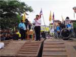 ม็อบปิดถนนต้านโรงไฟฟ้าบางคล้า เตรียมเดินเท้าเข้าเมืองบุกจวนผู้ว่าฯ