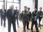 “หมัก” เริงร่าร่วมประชุม ก.ตร. ย้ำปรับ ครม.ไร้ปัญหา