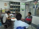 กลุ่มต่อต้านโรงถลุงเหล็กดุทำร้ายม็อบกลับใจจนไหล่หลุด