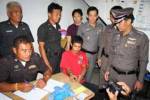 ตร.เชียงรายจับหนุ่มขายยางรถชื่อดังขนยายัดกระสอบข้าวส่งขึ้นรถทัวร์เข้ากรุง