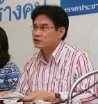 ปชป.เย้ย “หุ่นเชิด” เกลียดตัวกินไข่! ยี้ รธน.แต่สบช่องแก้ ม.63