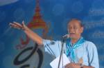 “พิภพ” จวก “แม้ว” ไร้อุดมการณ์-หนีคดีแล้วยังทำลายชาติซ้ำ