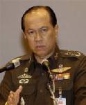 ชี้กองทัพเล่นบทบาท “คนกลาง” ไม่คิดปราบโหดเหมือนพฤษภาทมิฬ