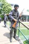 พันธมิตรฯ สู้ตาย แต่ ตร.ป่วยครึ่งพันปรับลดกำลังเหลือ 2 พันสอง