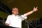 “สนธิ” ย้ำการเมืองใหม่ต้องฟังมติ ปชช.ยืนหยัดสู้จนบรรลุเป้าหมาย