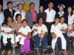หมออุบลฯจับมือมูลนิธิสร้างรอยยิ้มไทย-เอไอเอให้ชีวิตใหม่เด็กพิการ
