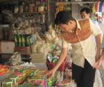 สธ.ตรวจเข้มขนมจากจีนตลาดชายแดนไทย-พม่า
