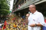 พันธมิตรฯ บุก “รังฆาตกร” ยันไม่ยุ่ง รพ.ตำรวจ แต่เตรียมดาวกระจายหลายจุด แฉ ตร.ซุ่ม นปก.ไว้ใน สนง.แล้ว