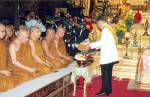 “ในหลวง” ทรงบำเพ็ญพระราชกุศลถวายผ้าพระกฐิน ณ วัดบวรนิเวศวิหาร