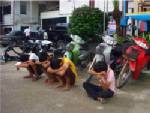 ตร.สัตหีบรวบแก๊งลักรถวัยกระเตาะ