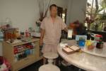 โจรแสบรมควันยาสลบยกเค้าบ้านเจ้าของร้านสูท กวาดเรียบ 2 ล้าน!