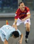 ดาร์บี้โรมเดือด 2 แดง หมาป่าเฉือนอินทรี 1-0