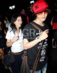 “ไมค์” คอนเฟิร์มไม่นิยมกินหญ้าแก่ควงสาวหน้าละอ่อนดูแฟชั่นโชว์