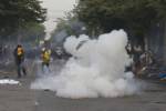 8 die and 737 injured during PAD protests