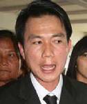 เลื่อนตรวจพยานหลักฐาน “การุณ” ฟ้องหมิ่น “สมเกียรติ”