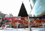 Thai bank declares extra holiday amid financial crisis