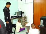 รวบ 5 สามเณรมั่วเสพใบกระท่อมสูตร 4X100 คากุฏิวัดดังเมืองพระ
