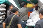 ป.ลุยประตูน้ำจับสินค้าละเมิดสิทธิ์