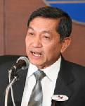 “บิ๊กบัง” ยันไม่คิดเล่นการเมือง เชื่อ “รบ.มาร์ค” ทำประเทศดีขึ้น