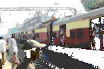 รถไฟตกรางในอินเดีย เสียชีวิต 15 คน