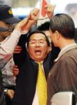 "เฉิน สุยเปี่ยน" ขึ้นศาลพิจารณาคดีคอร์รัปชั่น