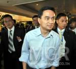 “มาร์ค” รับเสียใจครอบครัวถูกดึงเอี่ยวการเมือง