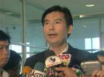 “ไข่แม้ว” หน้าสลอนค้านปฏิรูปการเมืองใหม่ ตะแบงยื่นถอน “มาร์ค”