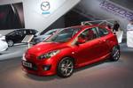 Auto sales fall 30.7 pct in February: industry