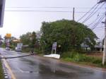 พายุร้อนถล่มนครพนมเสาไฟฟ้าแรงสูงหักปิดถนน