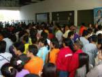 มหาสารคาม-ขอนแก่นคึกแต่เช้า คิวยาวรับเช็คช่วยชาติ