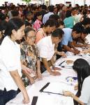 เลขาฯ สปส.พอใจรับเช็ควันสุดท้าย-เตรียมให้รางวัลผู้ปฏิบัติงาน