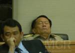 “เชาวริน” ช็อกวูบหมดสติ ถูกหามส่ง รพ. “เพื่อแม้ว” แห่ให้กำลังใจ