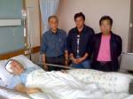 “สนธิ” ไม่มีอาการแทรกซ้อน คาดศุกร์นี้กลับบ้านได้  - “อดุลย์” มีลุ้น! ทำตามคำสั่งได้ สัญญาณชีพปกติ สมองบวมดีขึ้น