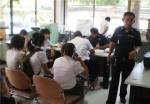 6 นศ.สาวน้องใหม่ ม.บูรพา โดนฉกทรัพย์กว่าสามหมื่น