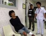 ส.ต.ต.ซวย! ซ้อนท้ายขี้ยาไปโรงพักแต่ถูกขัดขืนจนรถล้มแขนหัก