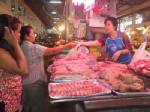 แม่ค้าบุรีรัมย์ขายเนื้อหมูสูงเช่นเดิม-ไม่สนราคาแนะนำกรมค้าภายใน