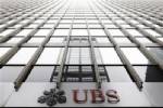 UBS ยอมให้ชื่อลูกค้าแก่ US