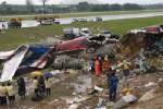 Parents of Thai air crash victims in anniversary warning